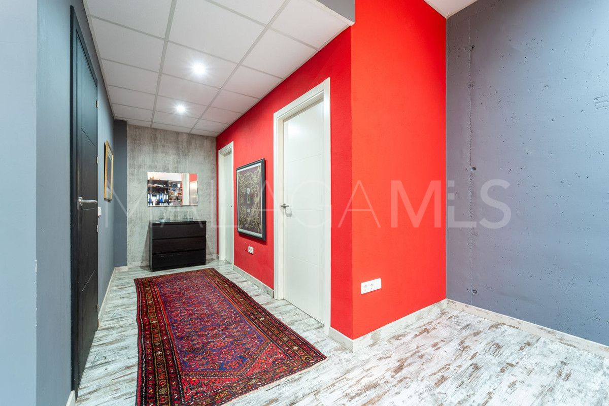 Se vende villa in Fuengirola with 4 bedrooms
