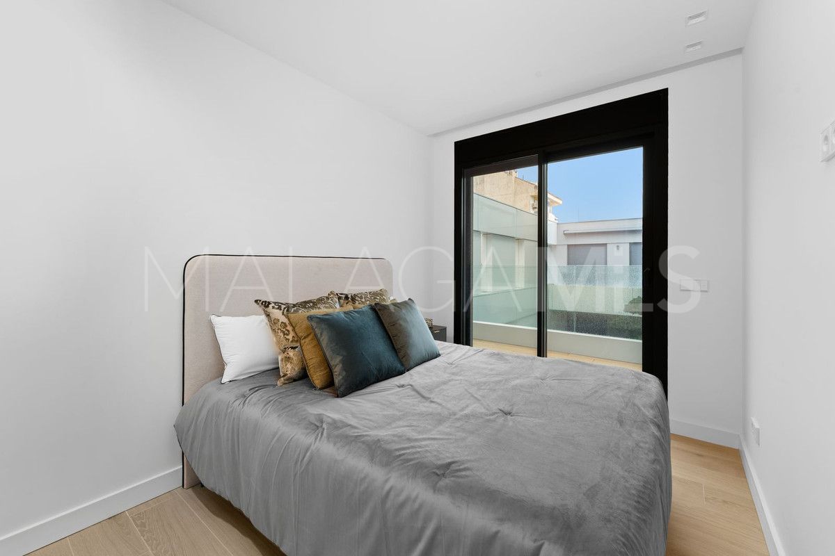 For sale 2 bedrooms apartment in Fuengirola