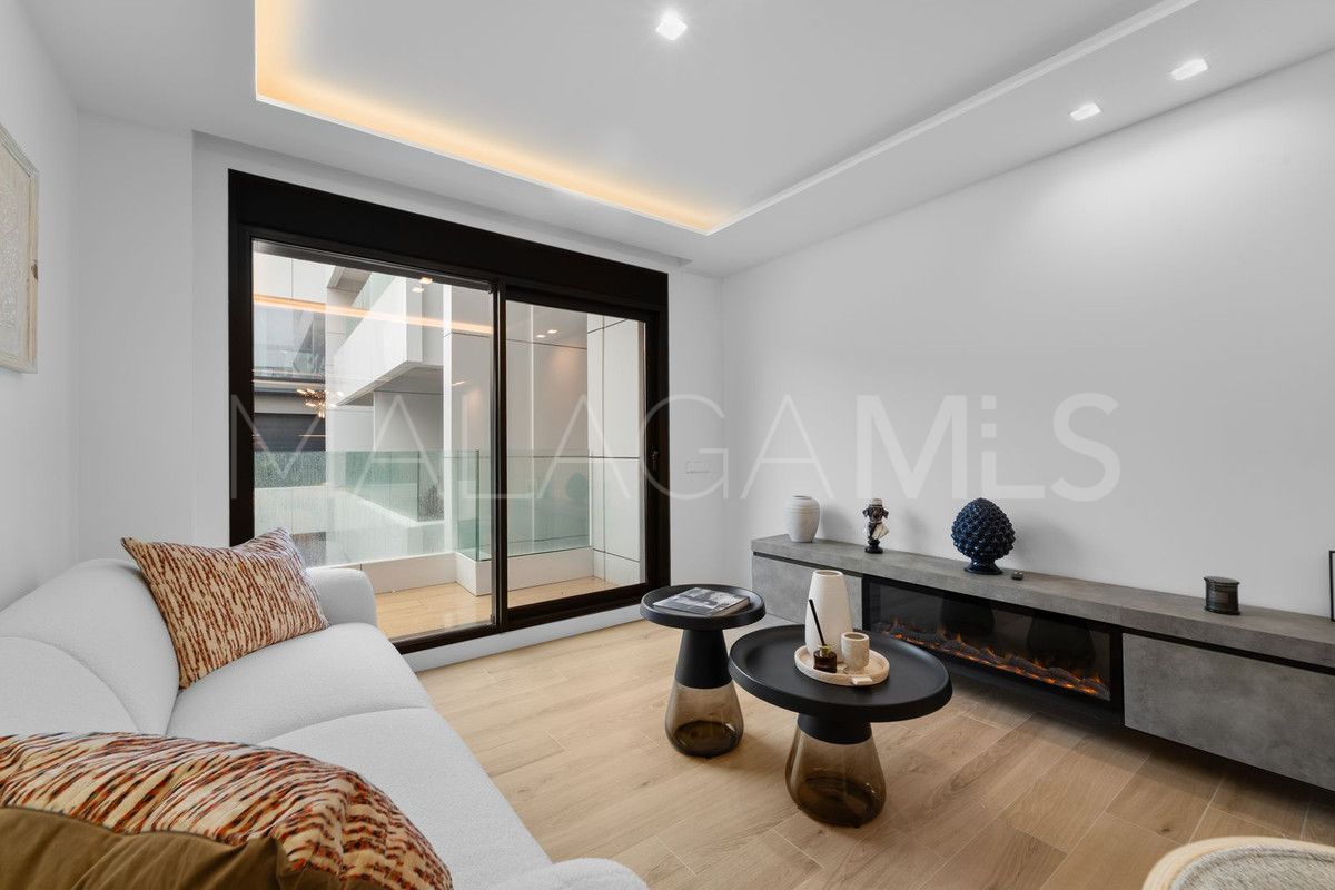 For sale 2 bedrooms apartment in Fuengirola