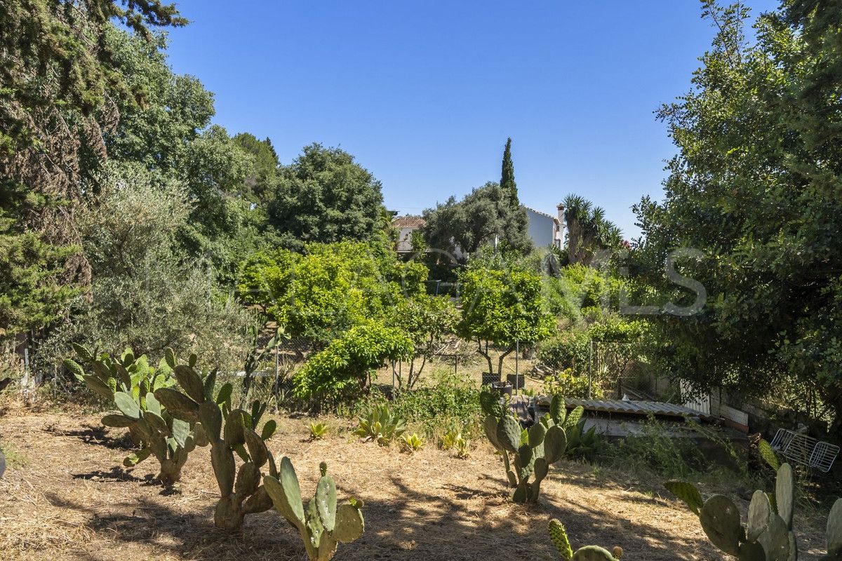Se vende finca with 5 bedrooms in Mijas