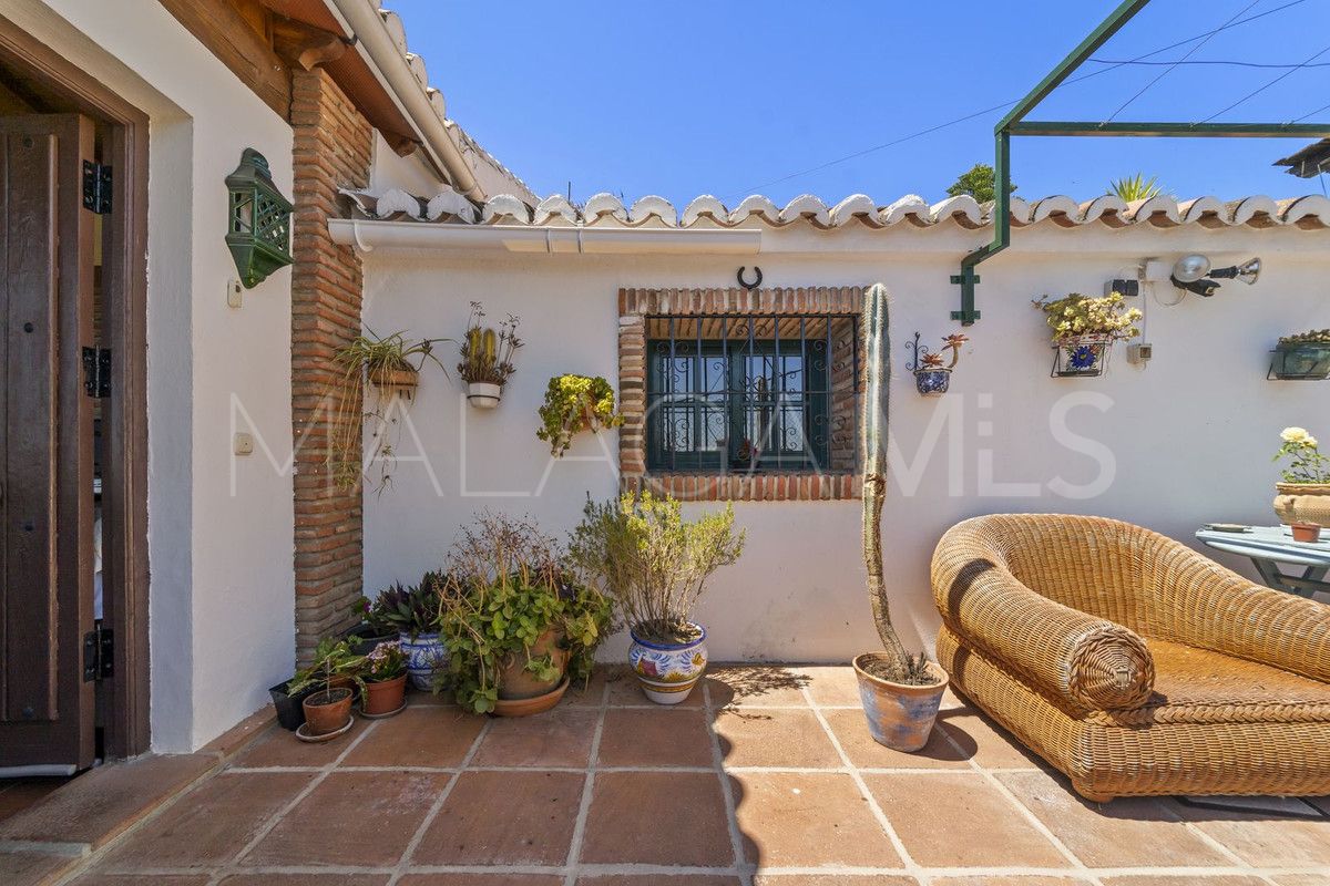 Villa for sale in Mijas