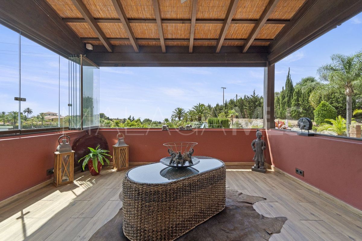 For sale Benalmadena villa with 8 bedrooms