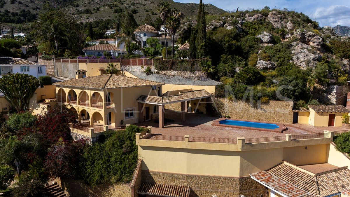 For sale villa in Benalmadena