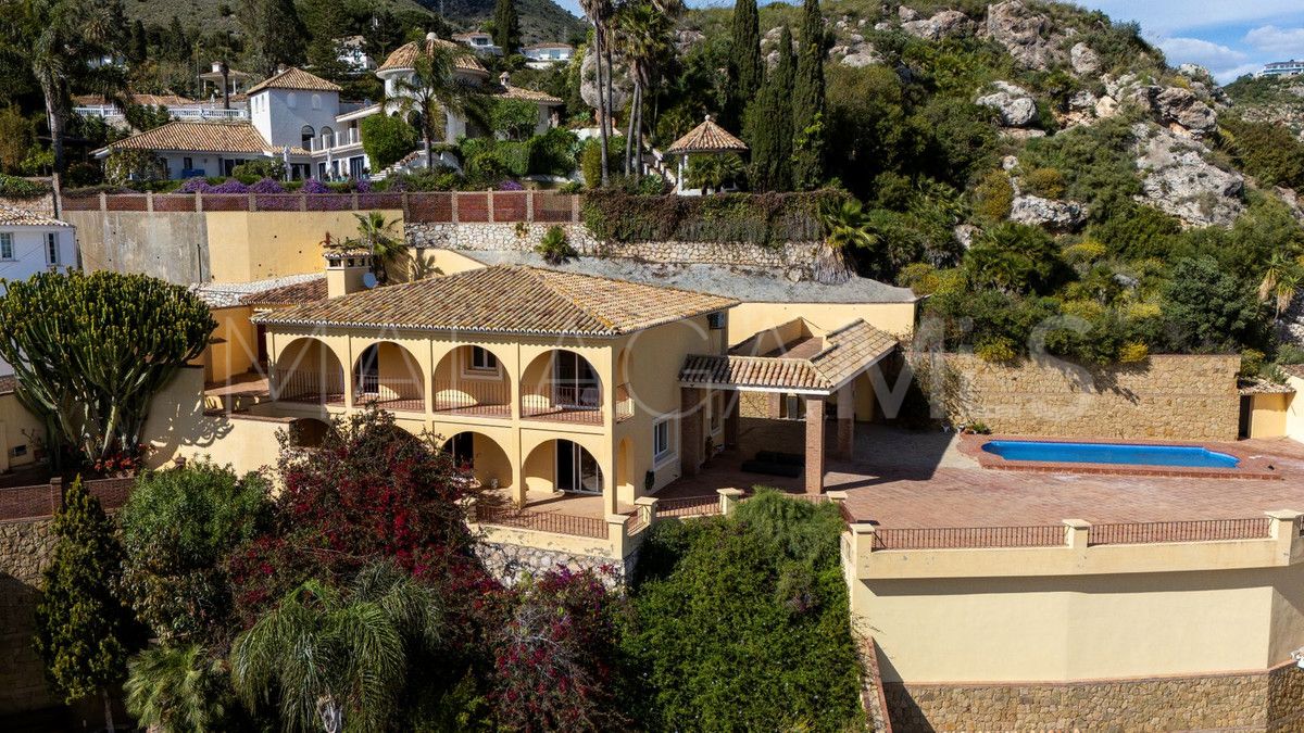 For sale villa in Benalmadena
