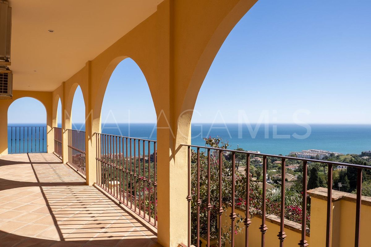For sale villa in Benalmadena