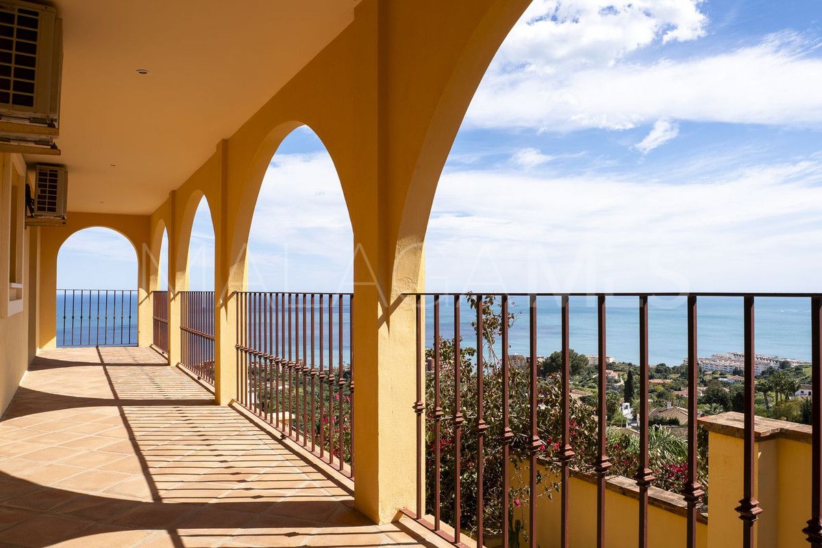 For sale villa in Benalmadena
