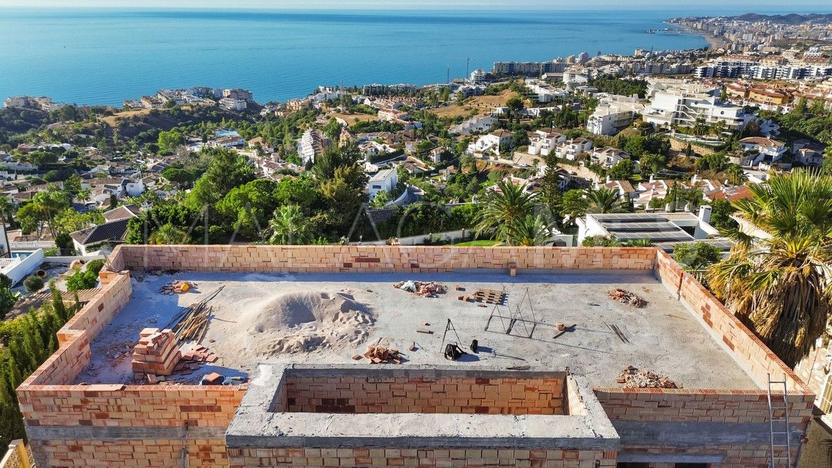 Se vende villa in Benalmadena with 5 bedrooms