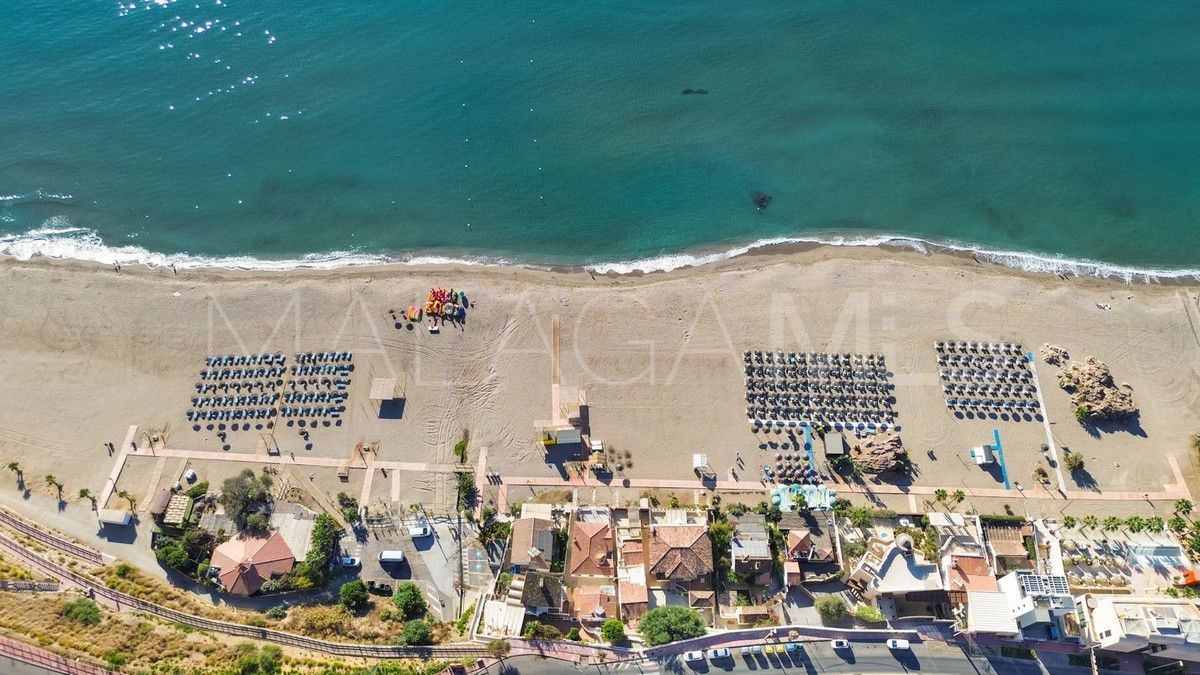 Se vende villa in Benalmadena with 5 bedrooms