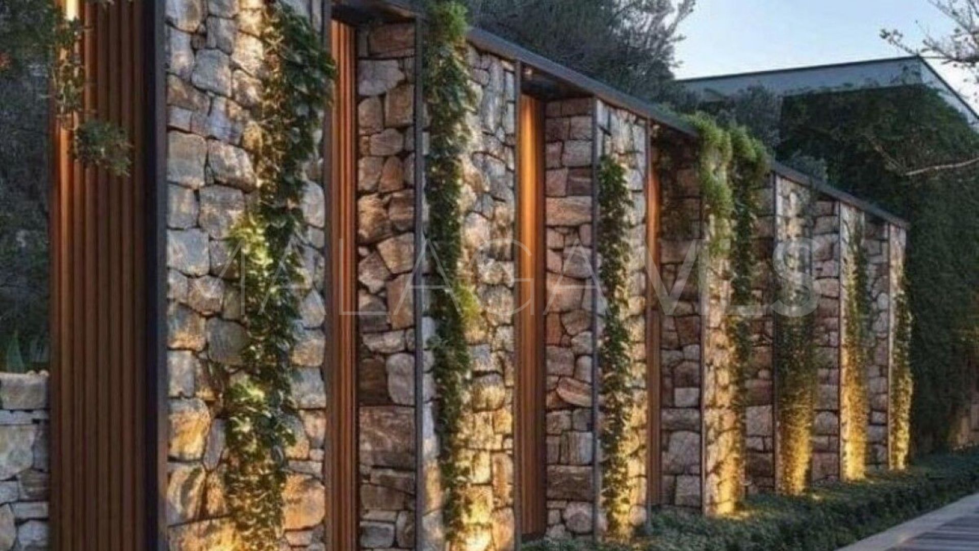 Se vende villa in Benalmadena with 5 bedrooms