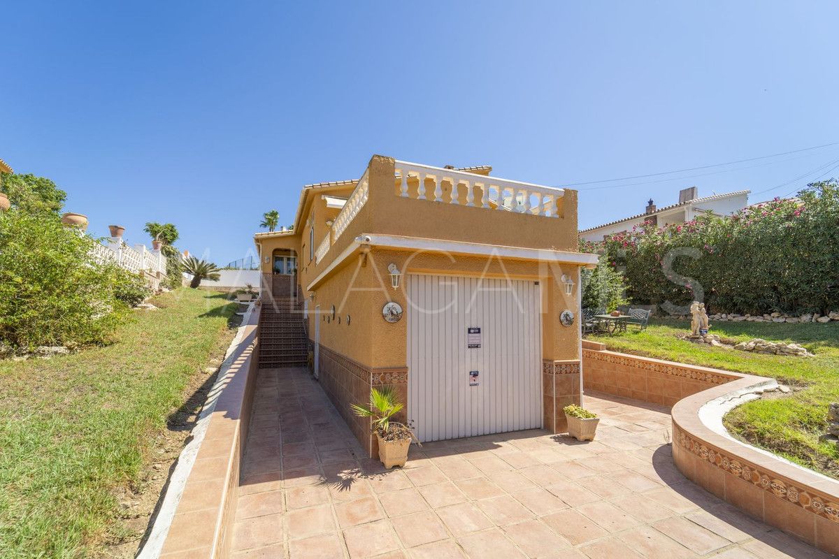 El Faro 3 bedrooms villa for sale