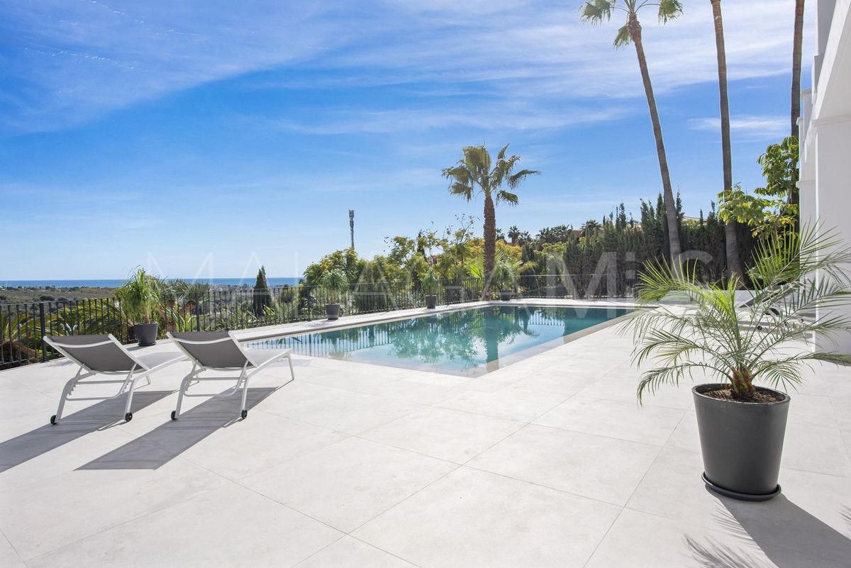 Villa a la venta with 5 bedrooms in Marbella Ciudad