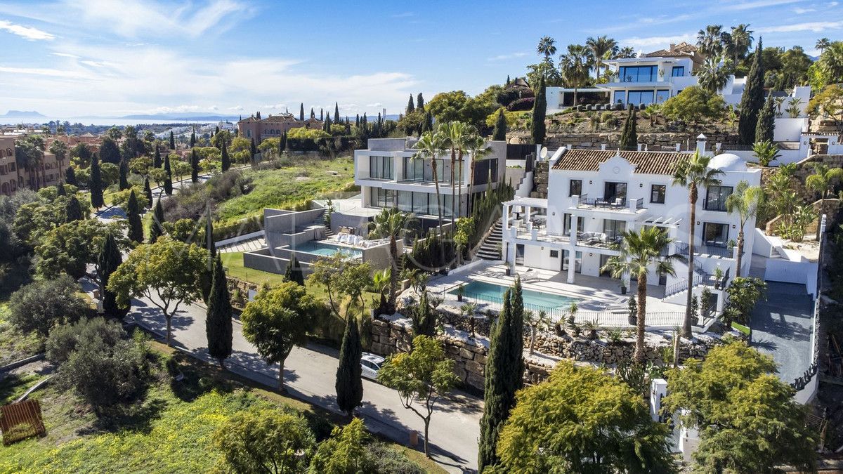 Villa a la venta with 5 bedrooms in Marbella Ciudad