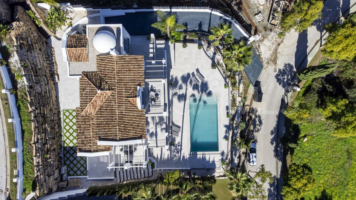 Villa a la venta with 5 bedrooms in Marbella Ciudad