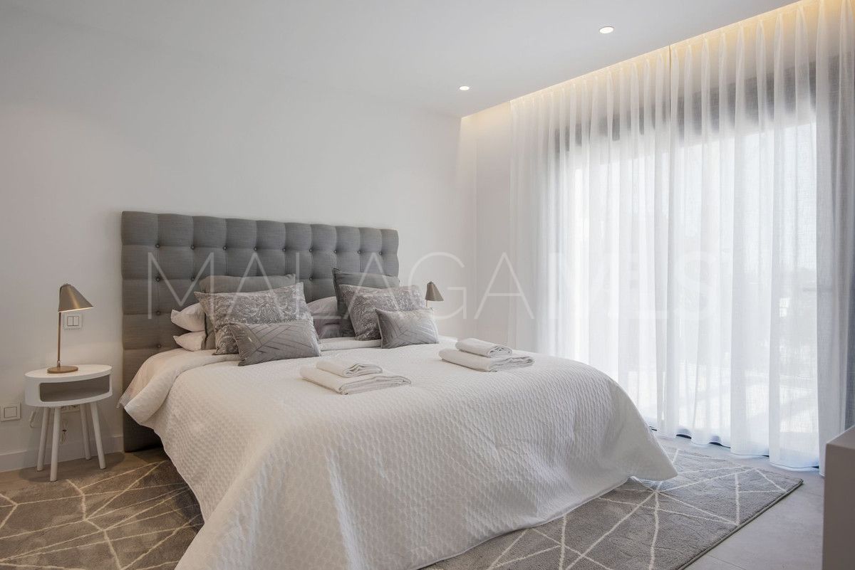 Villa a la venta with 5 bedrooms in Marbella Ciudad