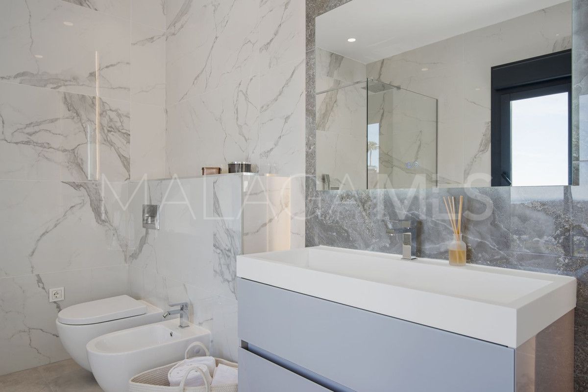 Villa a la venta with 5 bedrooms in Marbella Ciudad