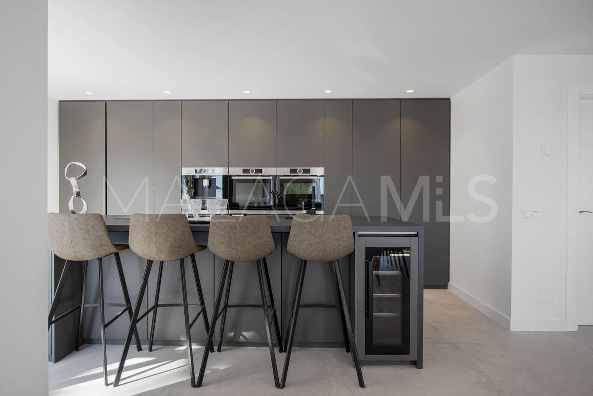 Villa a la venta with 5 bedrooms in Marbella Ciudad