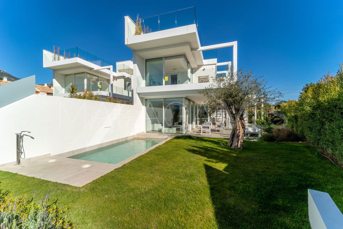 Villa for sale in Marbella City