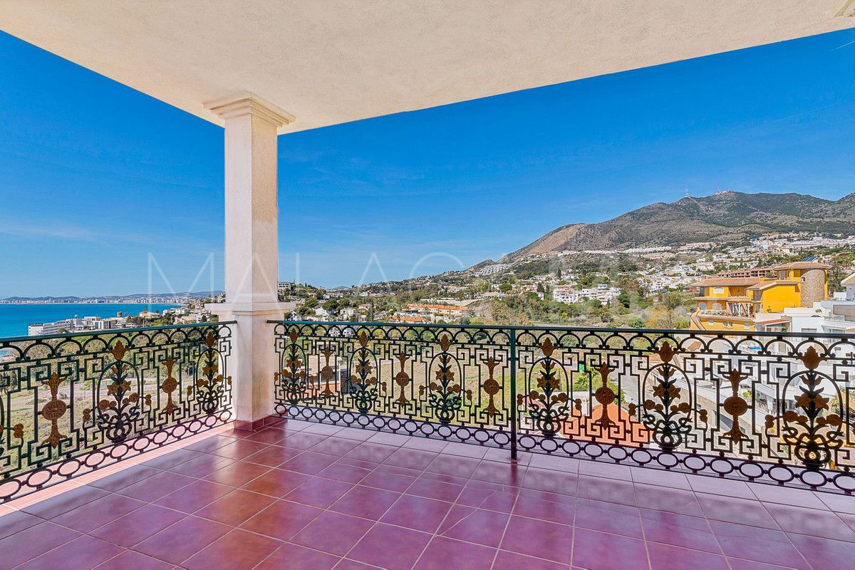 For sale villa with 8 bedrooms in Benalmadena Costa