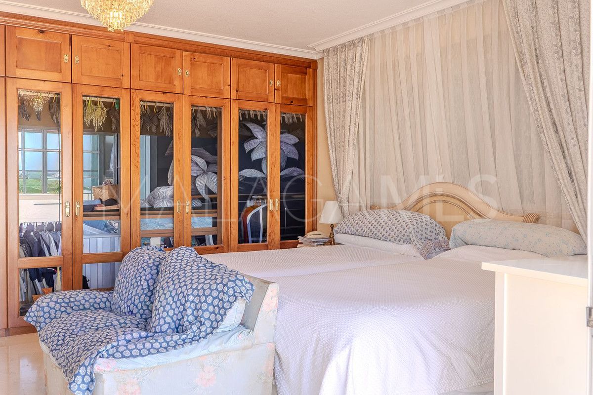 Villa for sale in Torrequebrada
