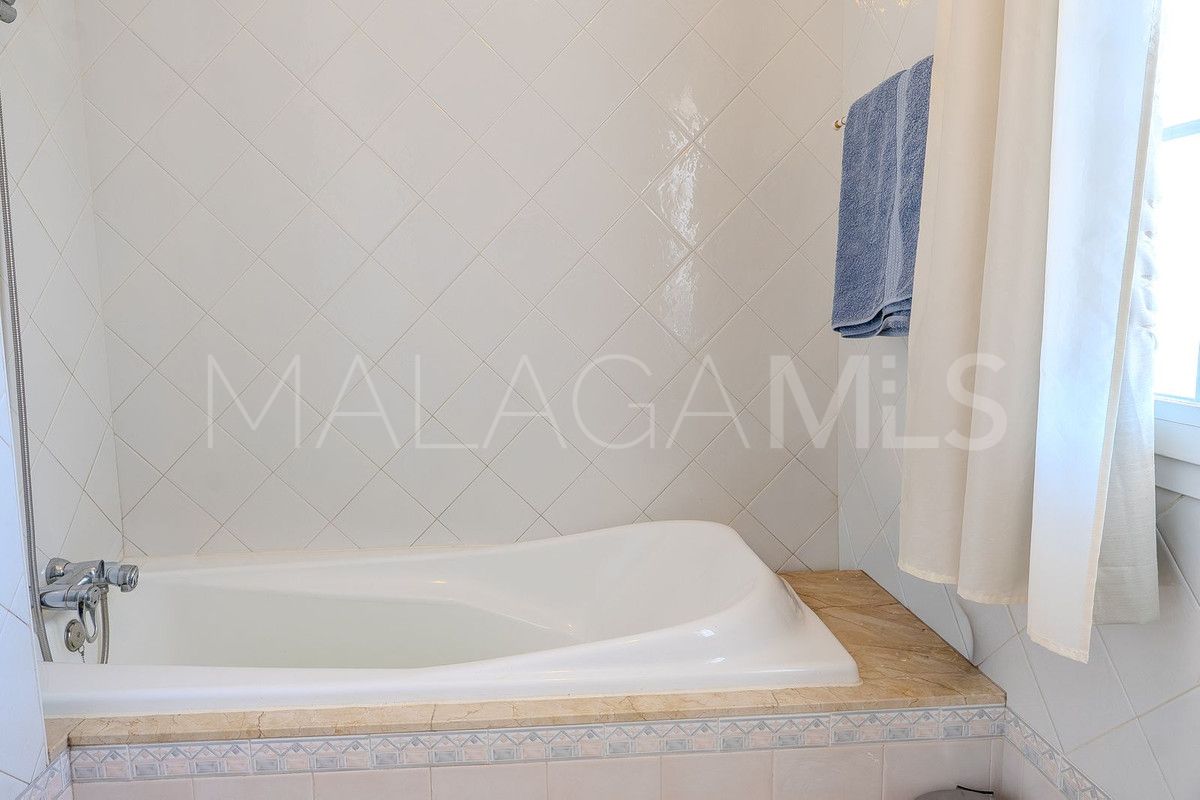 Villa for sale in Torrequebrada