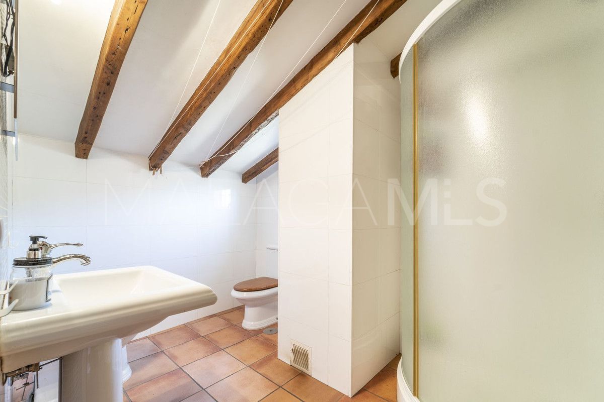 Villa for sale in Casabermeja