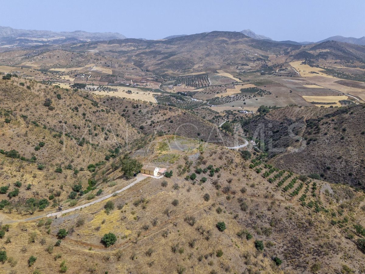 Villa for sale in Casabermeja