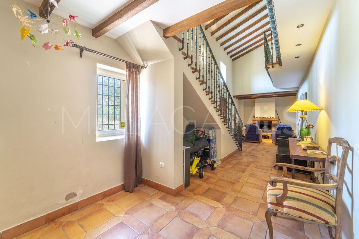 Villa for sale in Casabermeja