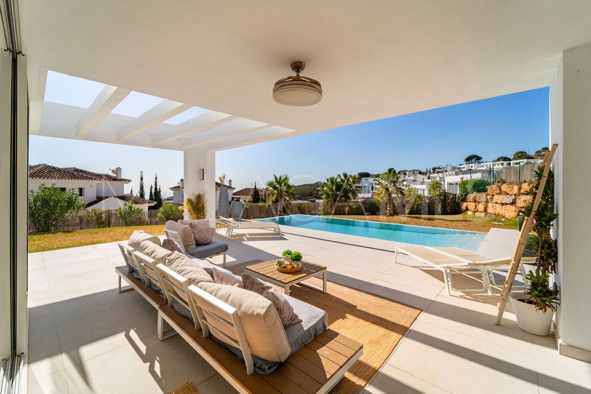Villa for sale in Mijas