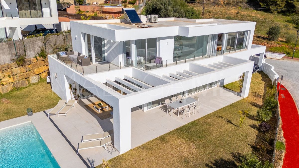 Villa for sale in Mijas