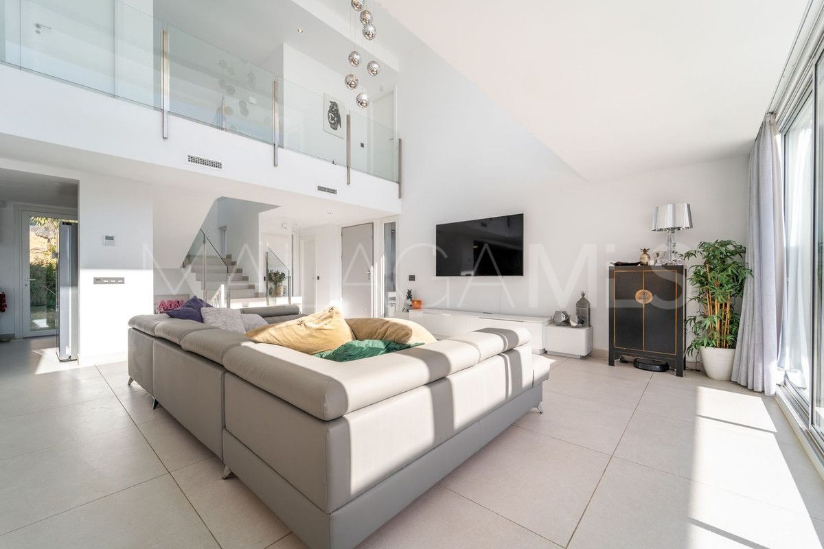 Villa for sale in Mijas