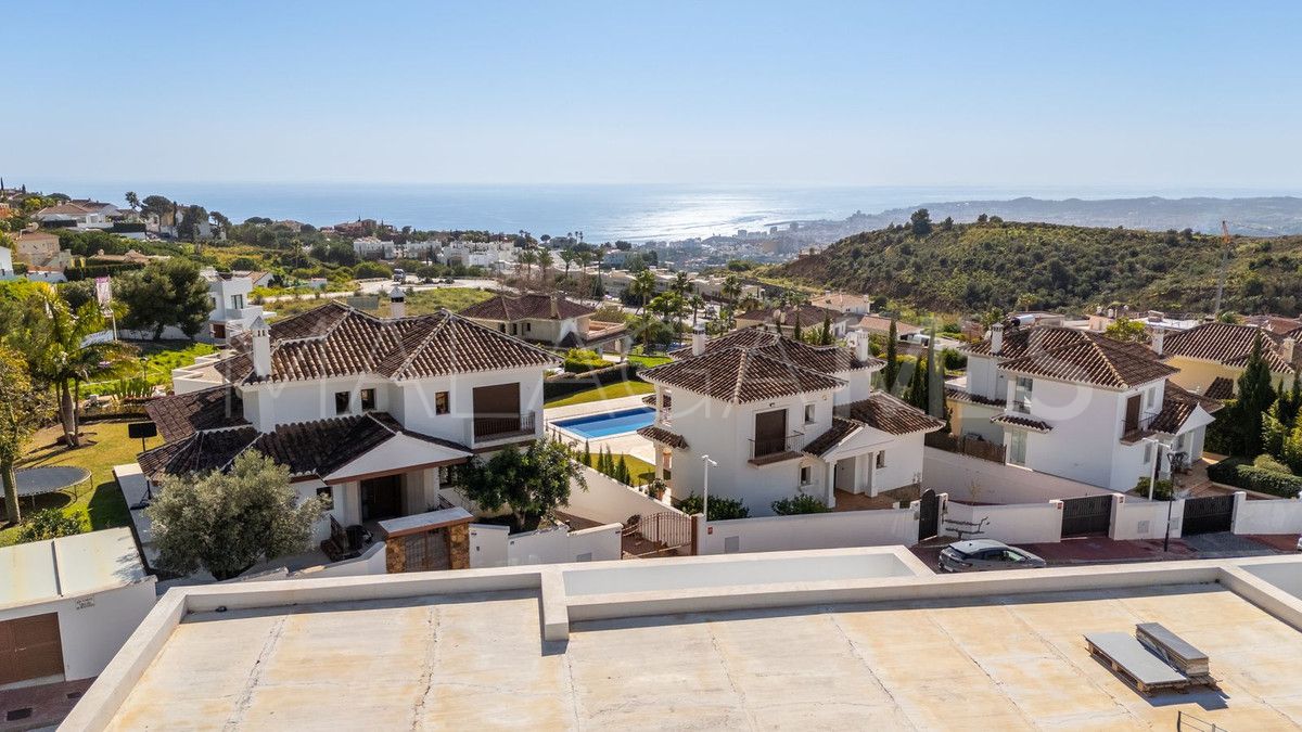 Villa for sale in Mijas