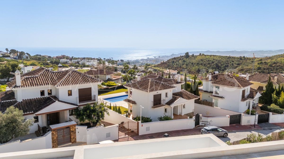 Villa for sale in Mijas