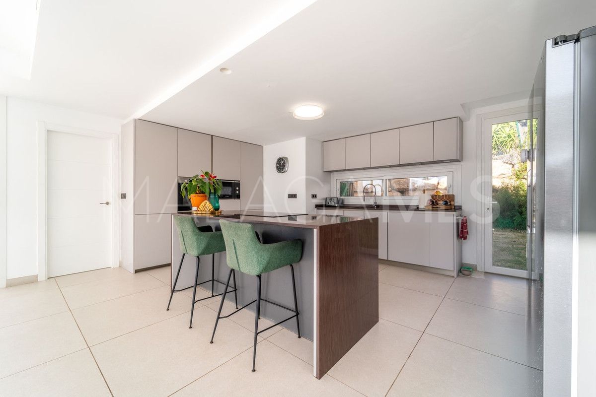 Villa for sale in Mijas
