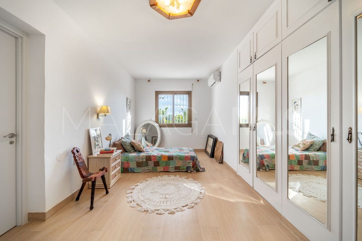 Villa for sale in Viñuela