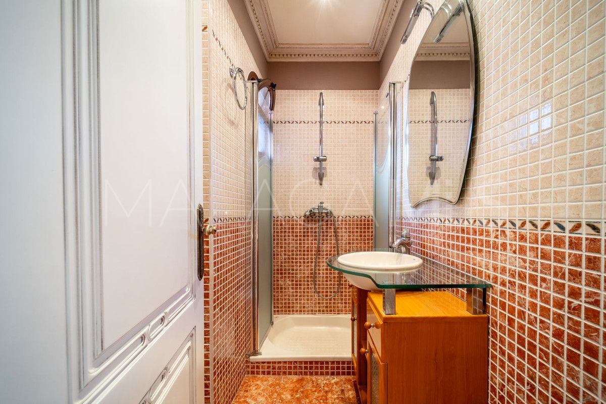 Se vende villa in Mijas with 3 bedrooms