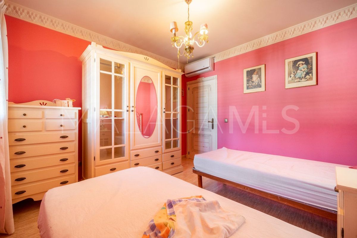 Se vende villa in Mijas with 3 bedrooms