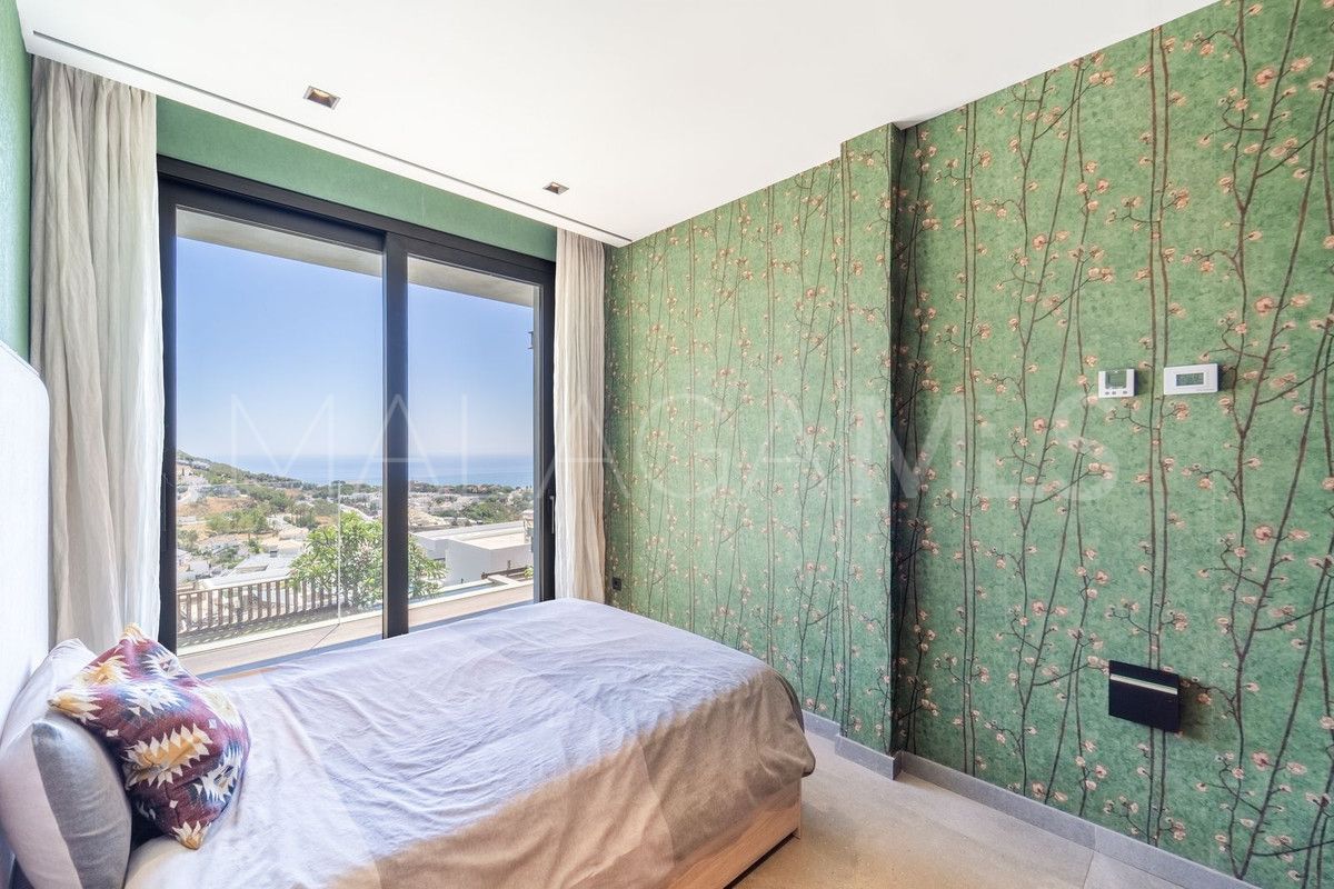 Villa for sale in Mijas