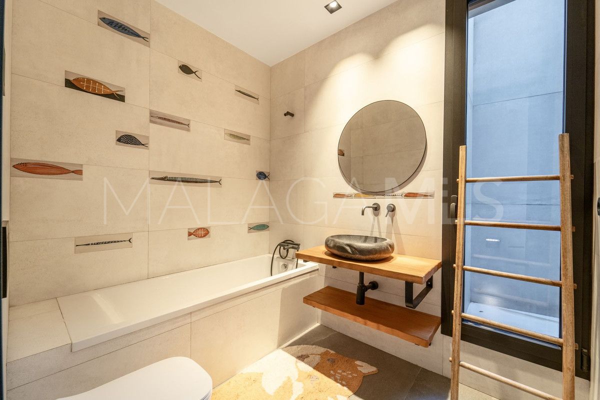 Villa for sale in Mijas