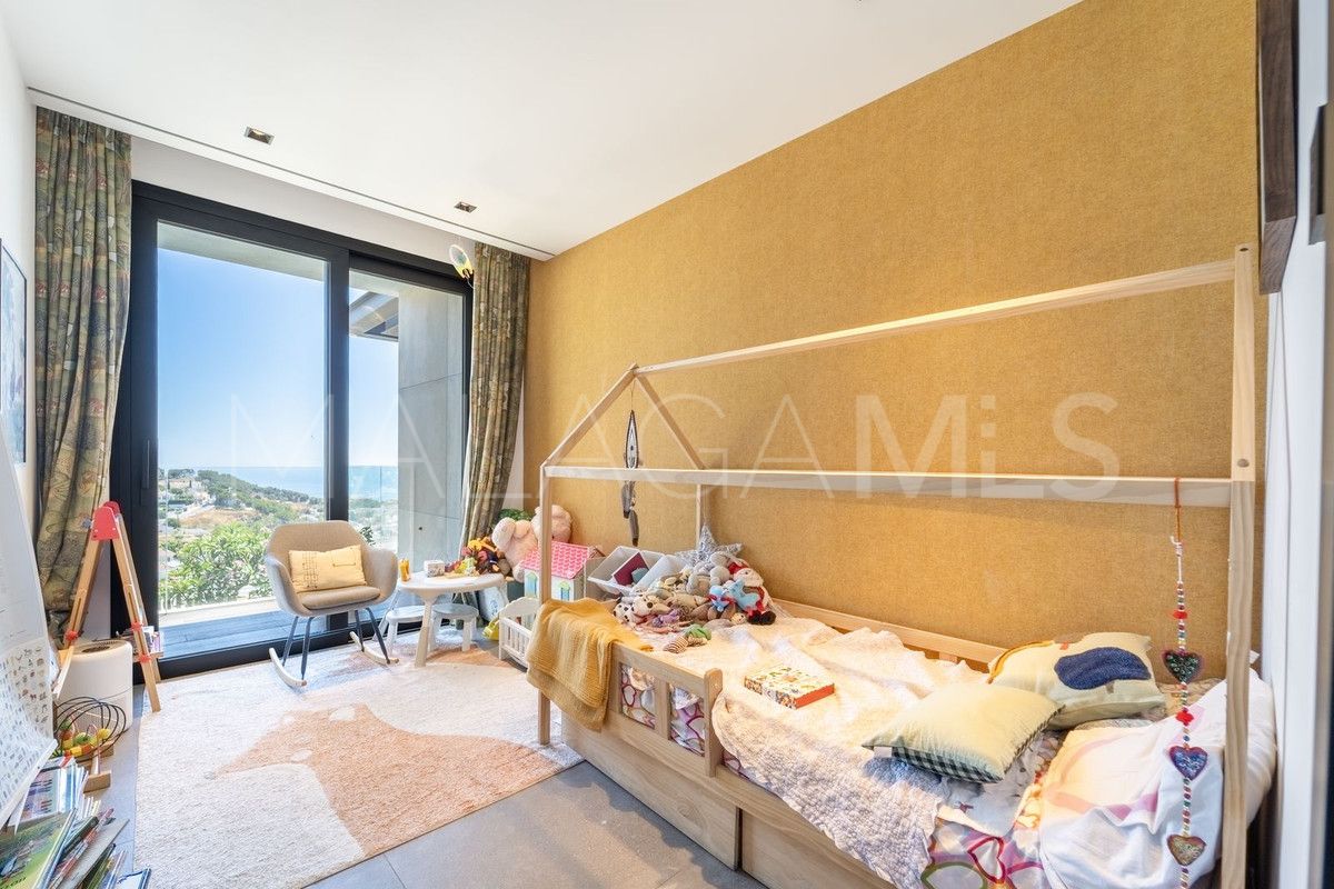 Villa for sale in Mijas