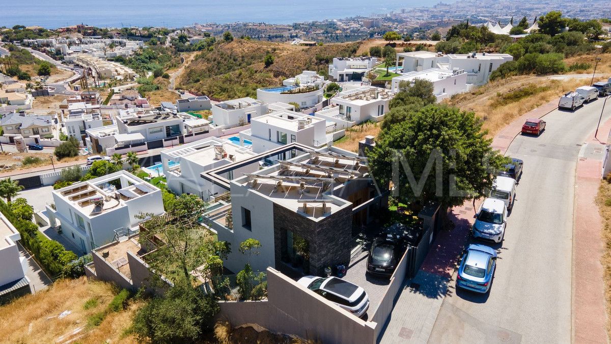 Villa for sale in Mijas