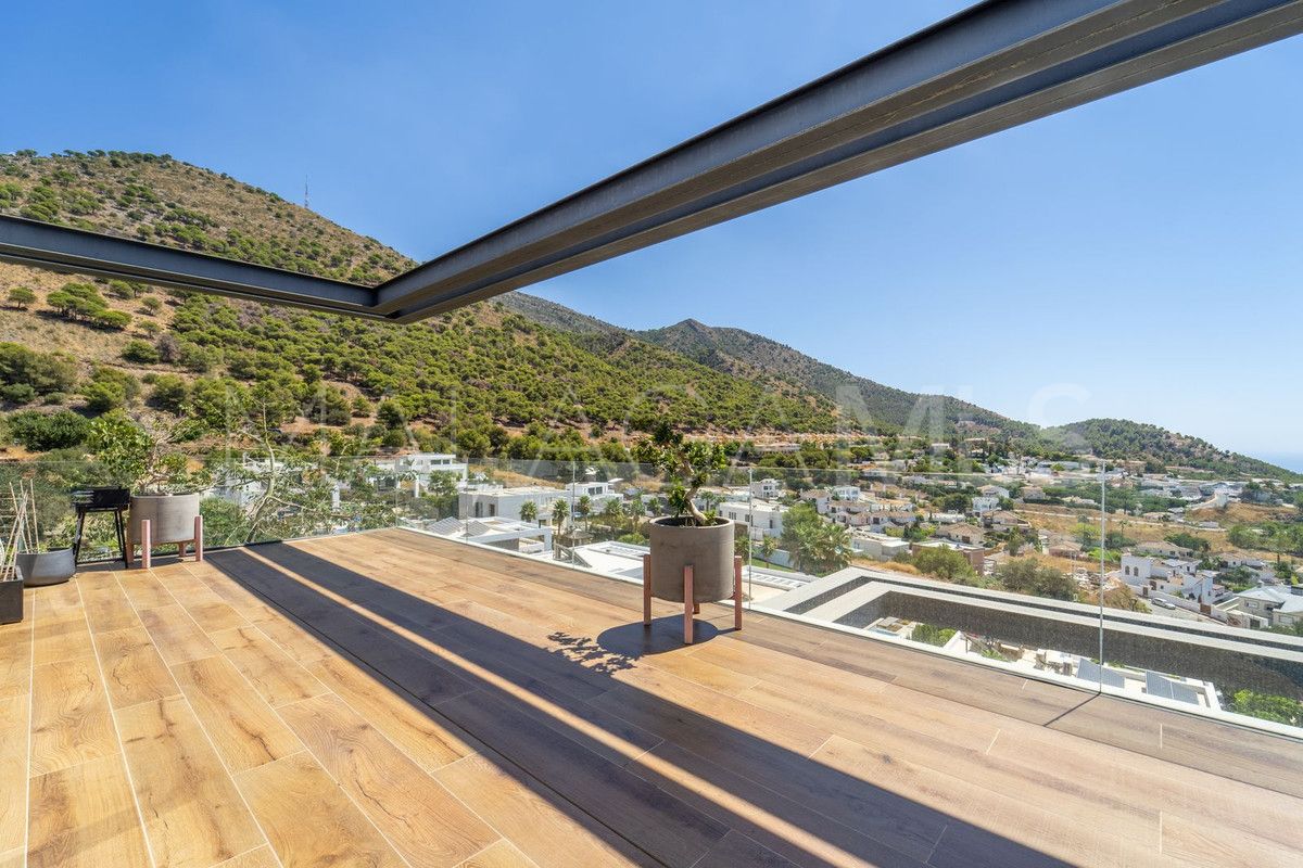 Villa for sale in Mijas