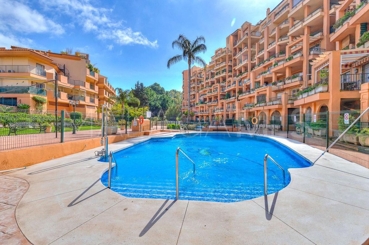 Buy apartamento de 2 bedrooms in Fuengirola