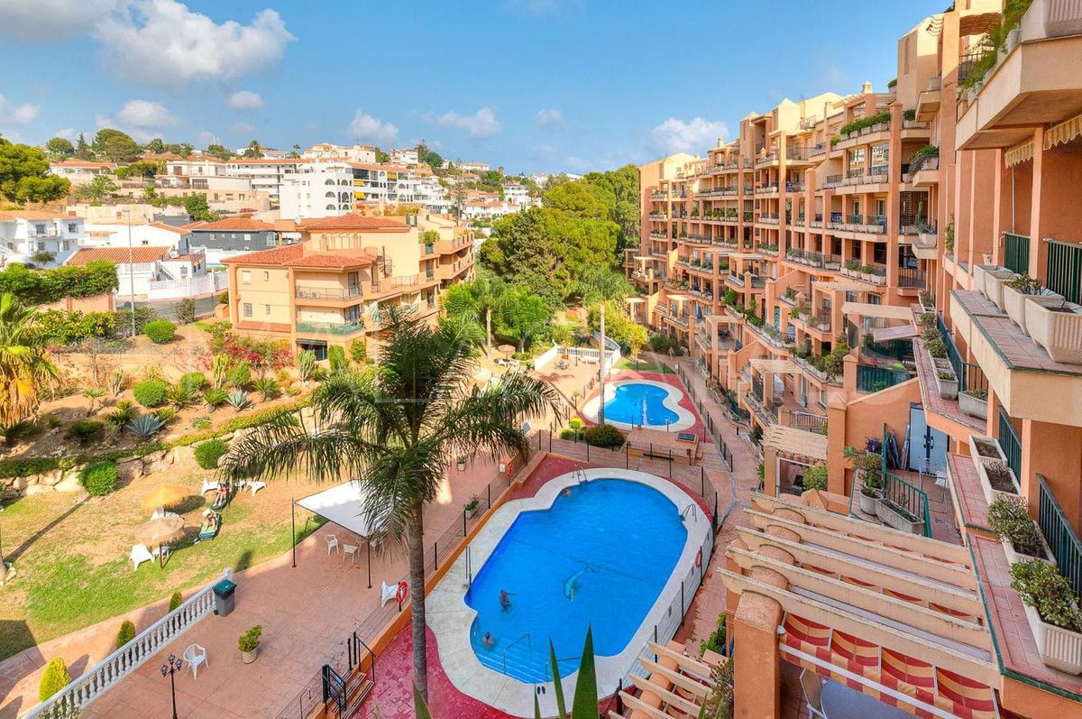 Buy apartamento de 2 bedrooms in Fuengirola