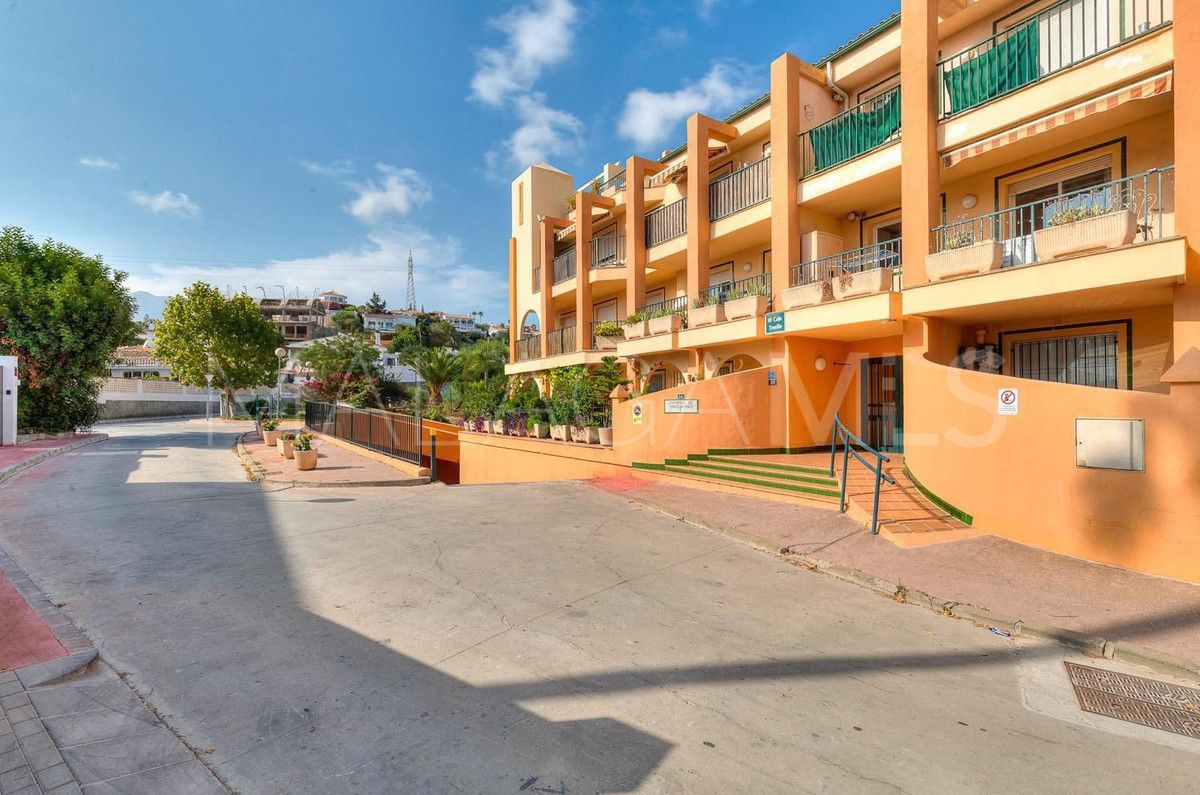 Buy apartamento de 2 bedrooms in Fuengirola