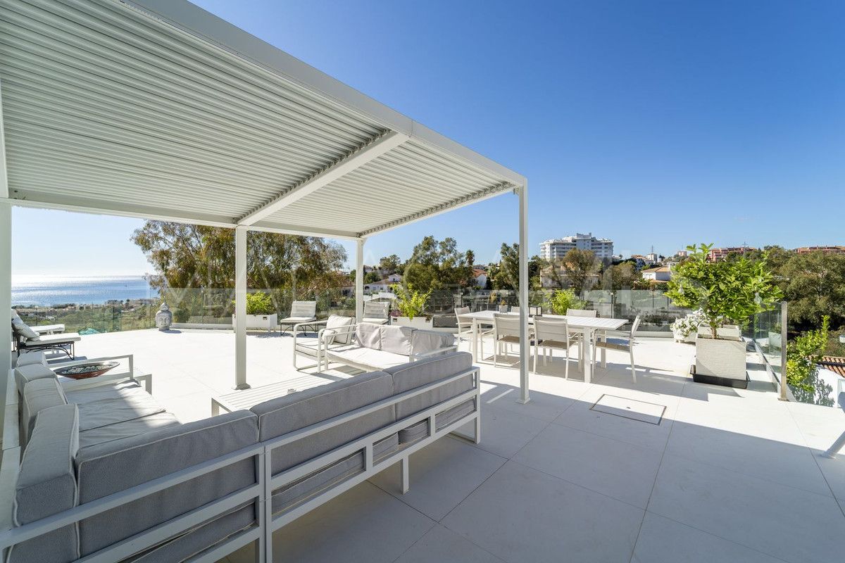 Villa for sale in Fuengirola