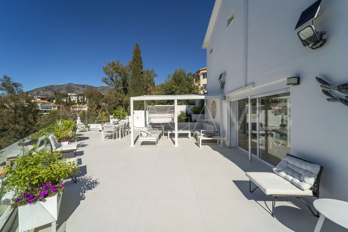 Villa for sale in Fuengirola