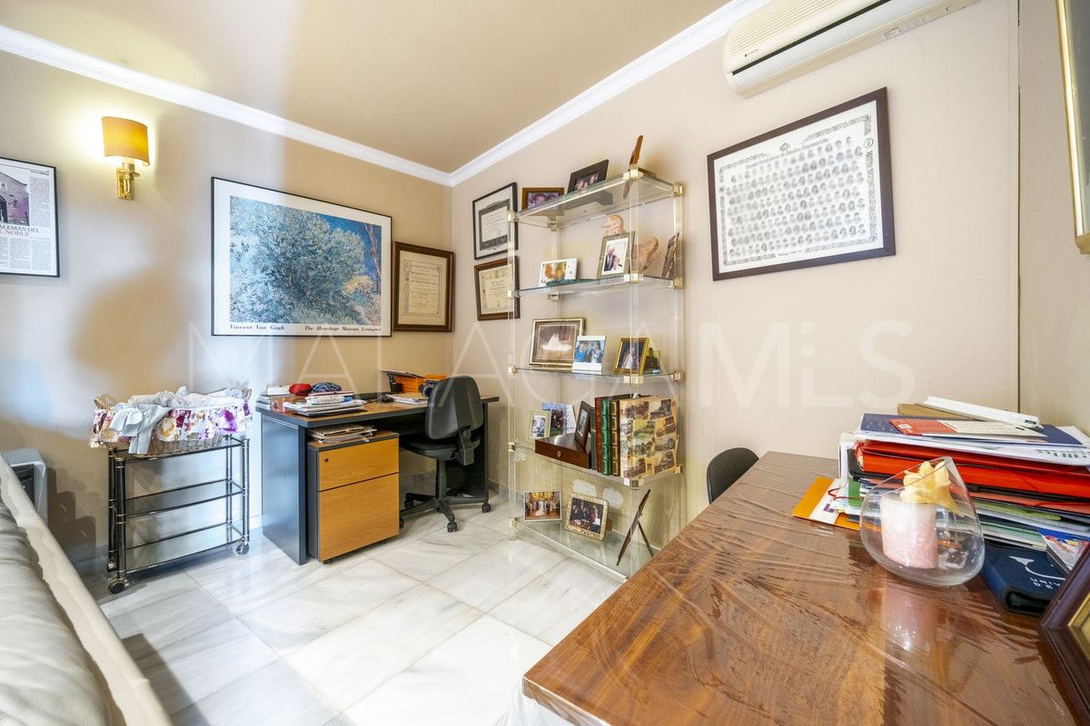Villa for sale in El Candado