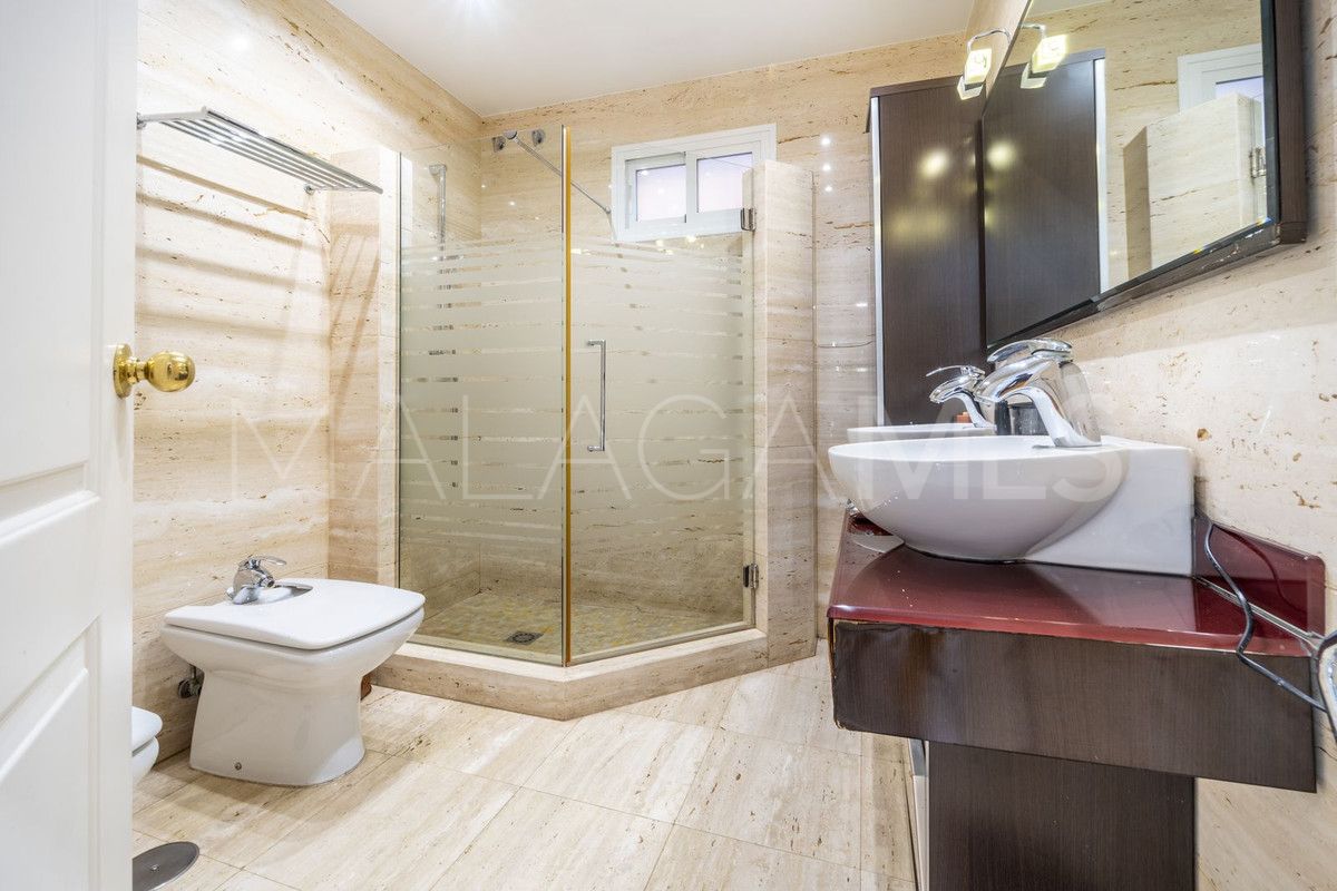 Villa for sale in El Candado