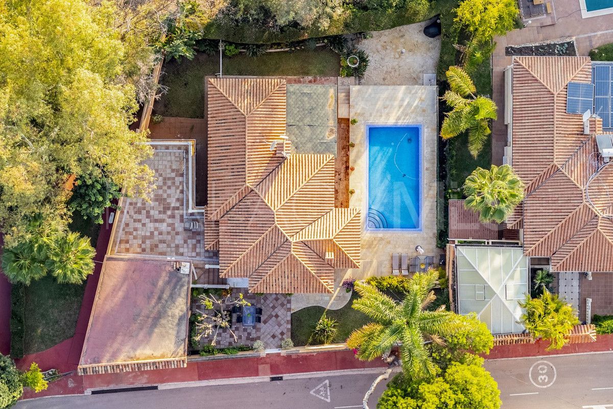 Villa for sale in El Candado