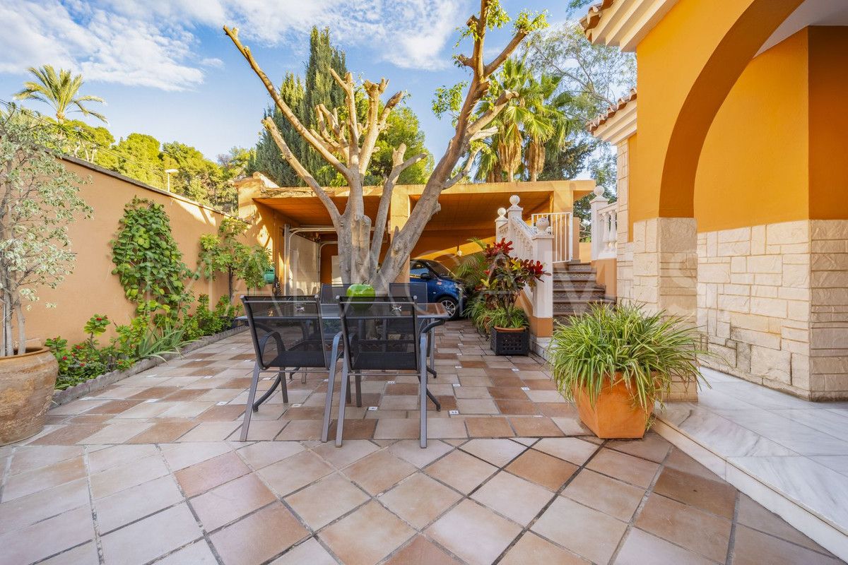 Villa for sale in El Candado